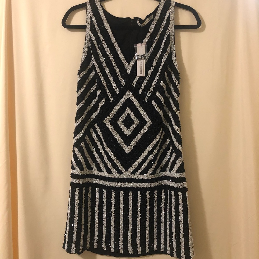 Brand NEW Alice + Olivia dress, size 8